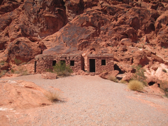 Cabins Valley Of Fire